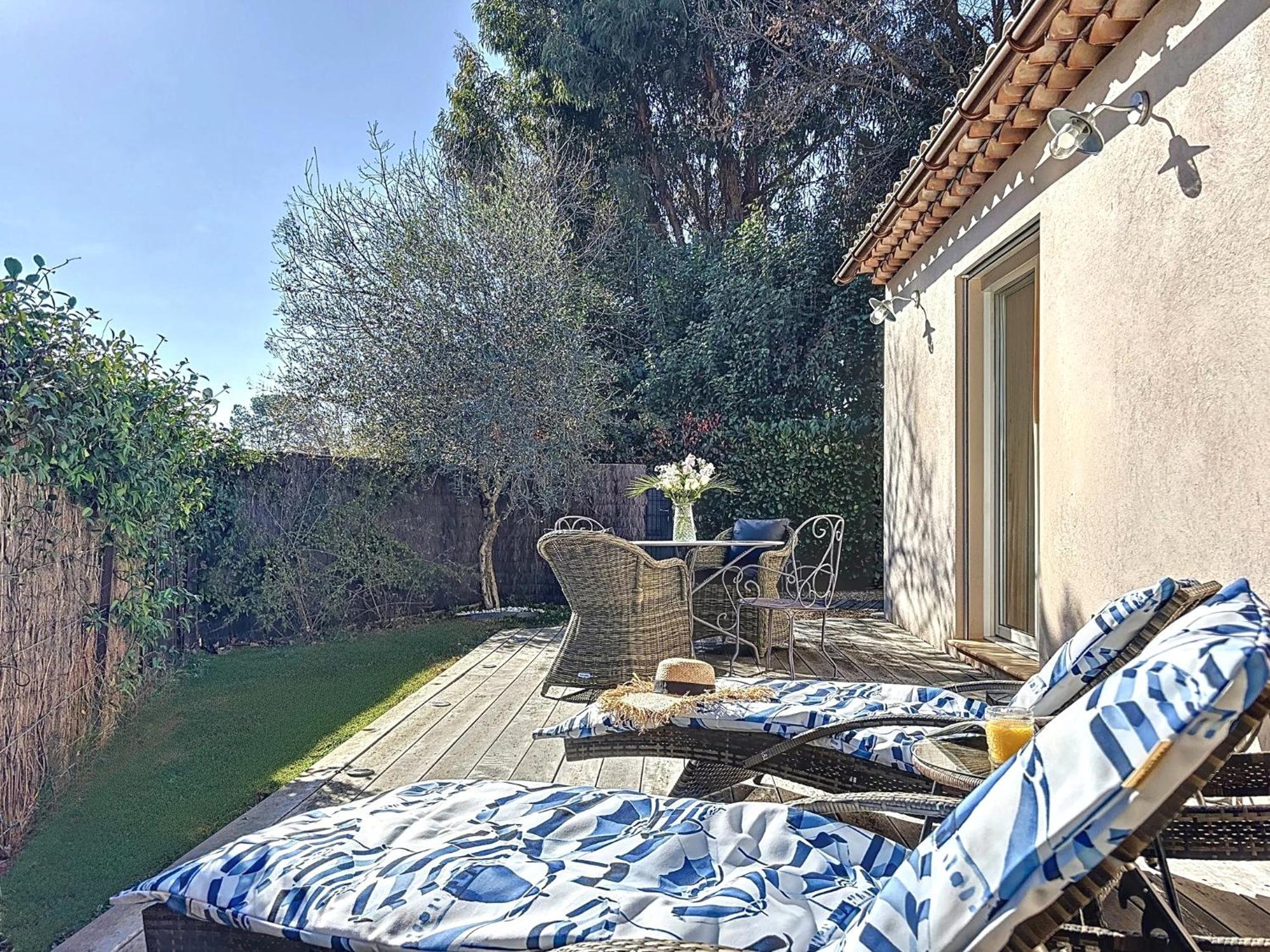 Villa "L'Emeraude - Maison D'Hotes - Jardin Et Parking Prives - Valbonne Exteriör bild